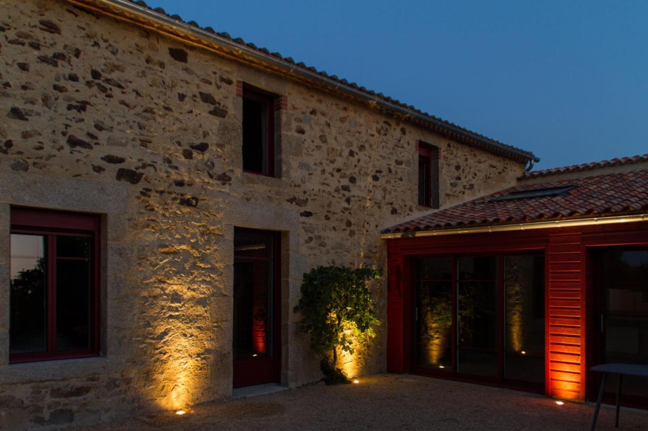 Le Puy Carmin - Chambre D'Hotes Avec Jacuzzi Bazoges-en-Paillers Exterior photo